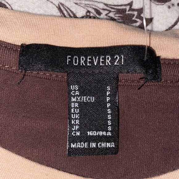 Selling forever 21 crop top size S color brown tan - Picture 3 of 4